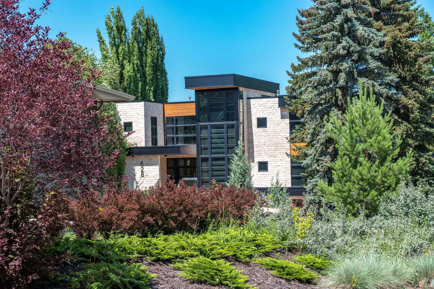 Elboya community in Calgary